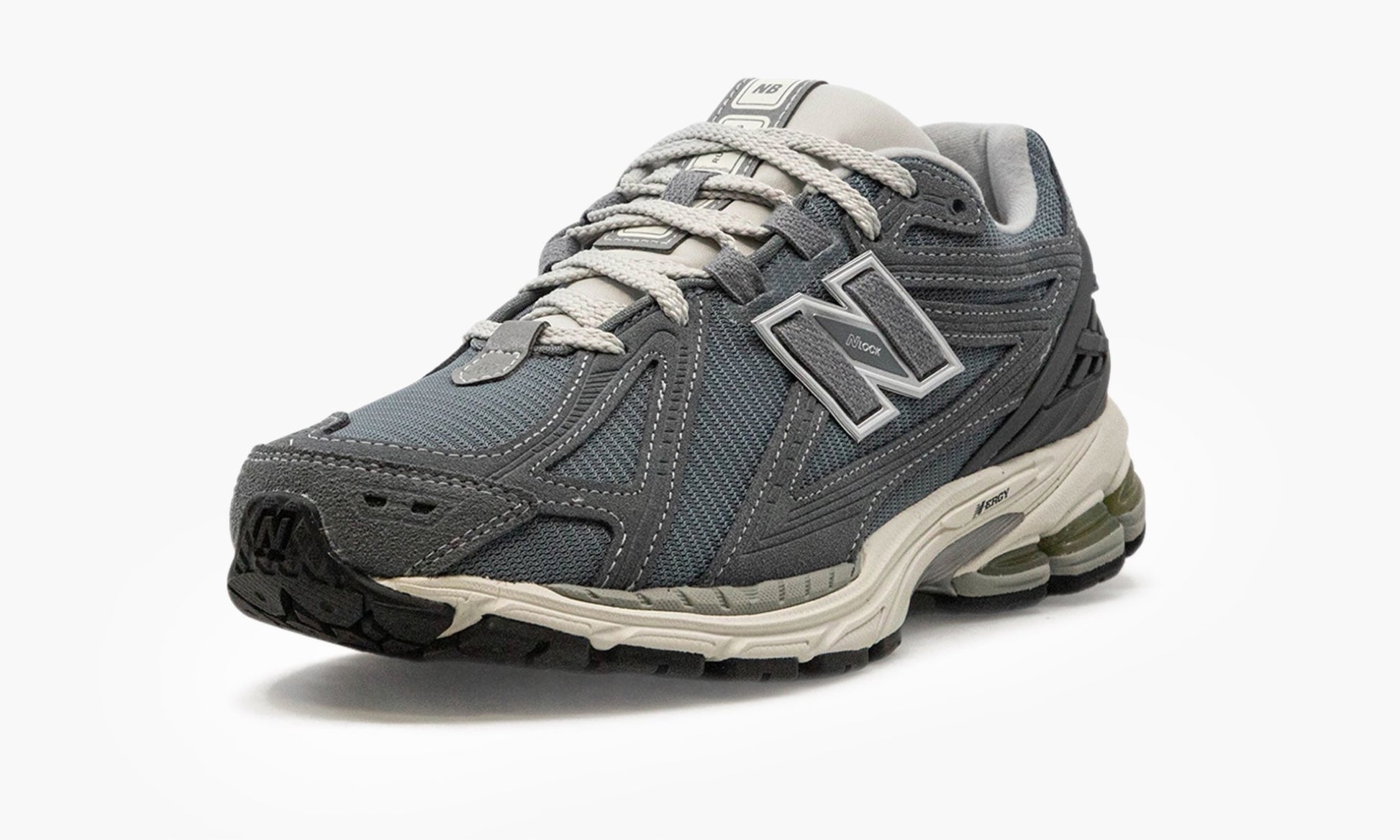 New Balance 1906R "Titanium" - M1906RV | Arcastore