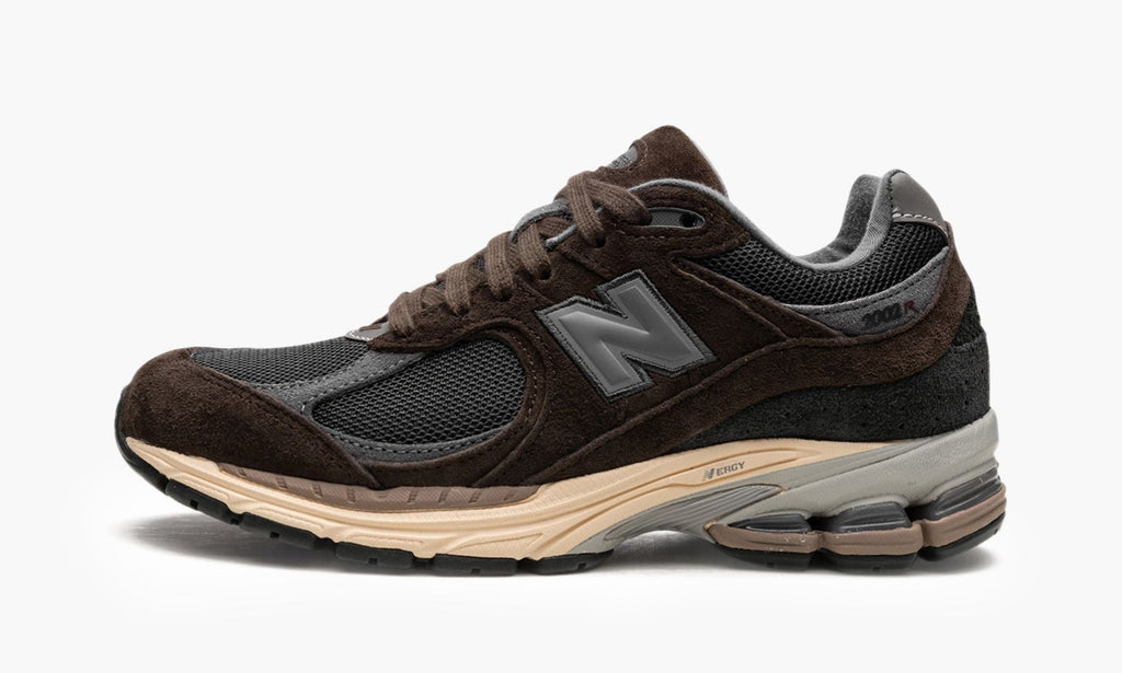 New Balance 2002R "Lunar New Year Rich Earth" - M2002RLY | Arcastore