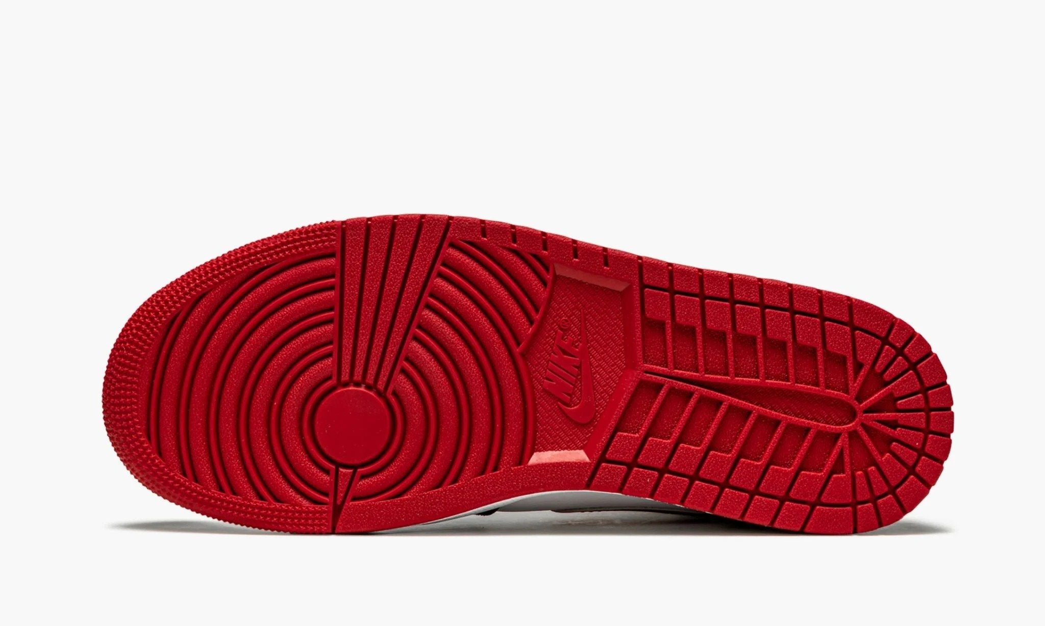 Air Jordan 1 Mid "Gym Red Black White" - 554724 122 | Grailshop
