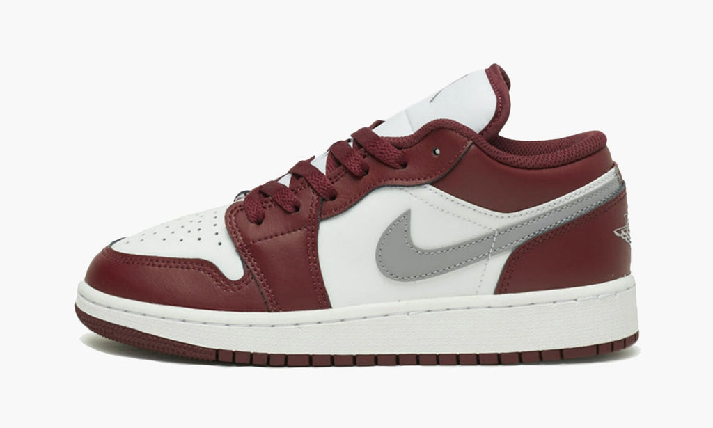Air Jordan 1 Low GS "White Bordeaux" - 553560 615 | Arcastore