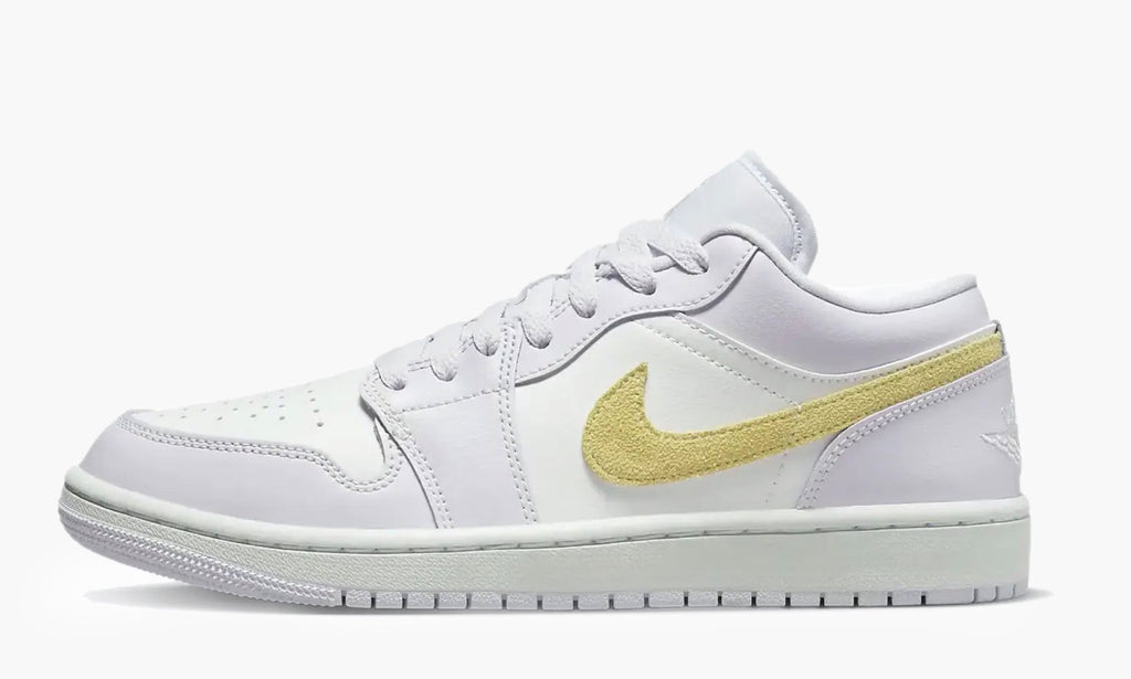 Air Jordan 1 Low WMNS "Barely Grape" - DC0774 501 | Arcastore