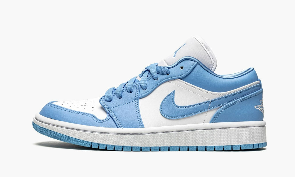 Air Jordan 1 Low WMNS "UNC" - AO9944 441 | Arcastore