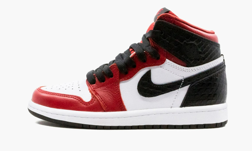 Air Jordan 1 Retro High PS "Satin Snake Chicago" - CU0449 601 | Arcastore