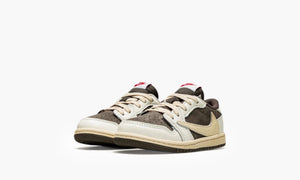 Air Jordan 1 Retro Low OG SP TD "Travis Scott - Olive" - DZ5908 106 | Arcastore