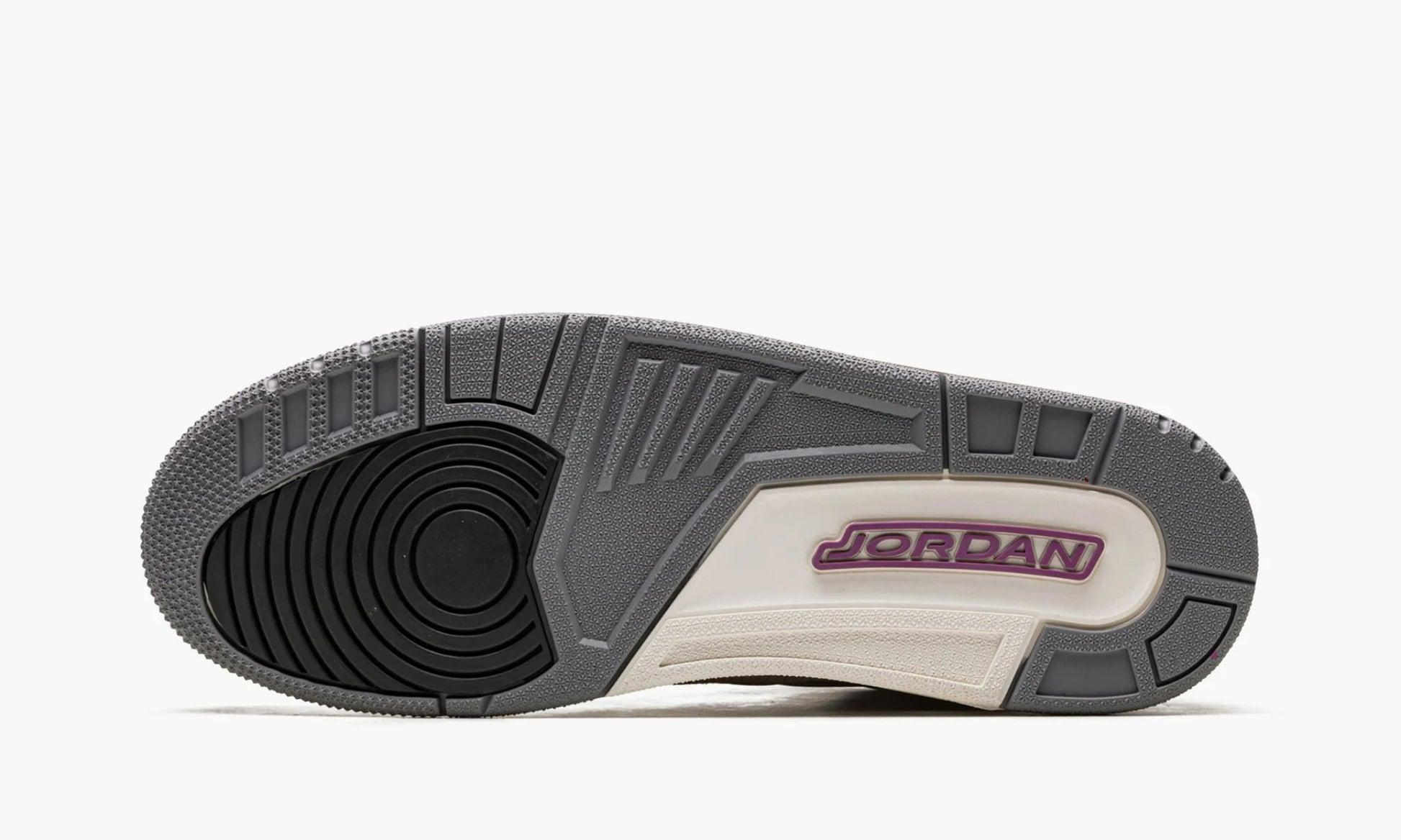 Air Jordan 3 Retro "Winterized Archaeo Brown" - DR8869 200 | Arcastore