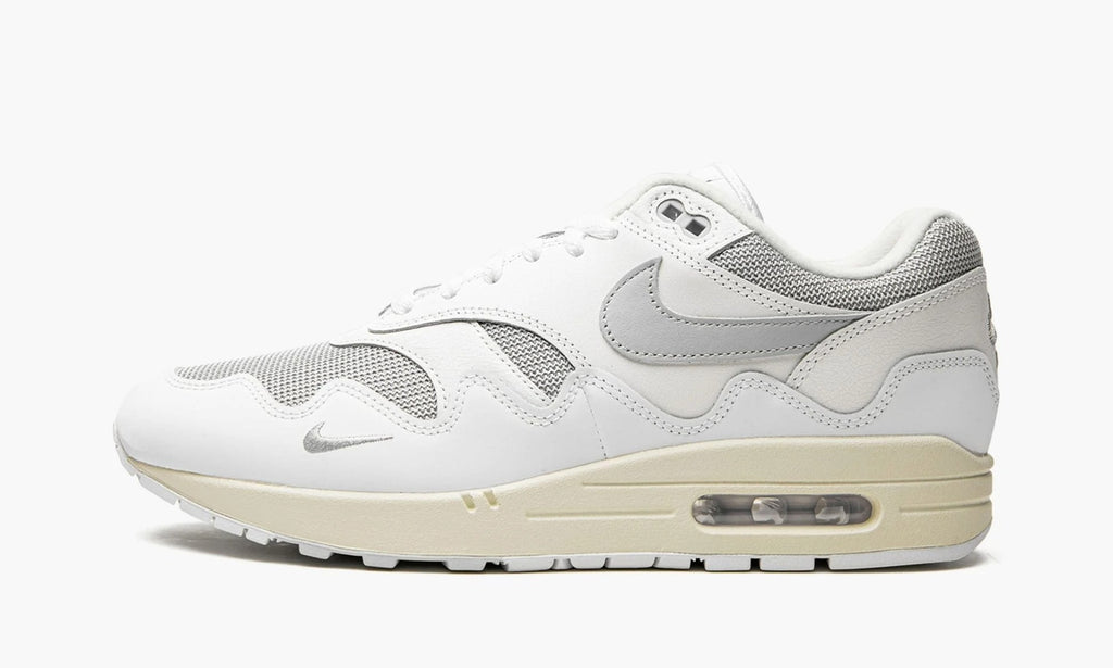 Air Max 1 "Patta - Waves - White" - DQ0299 100 | Arcastore
