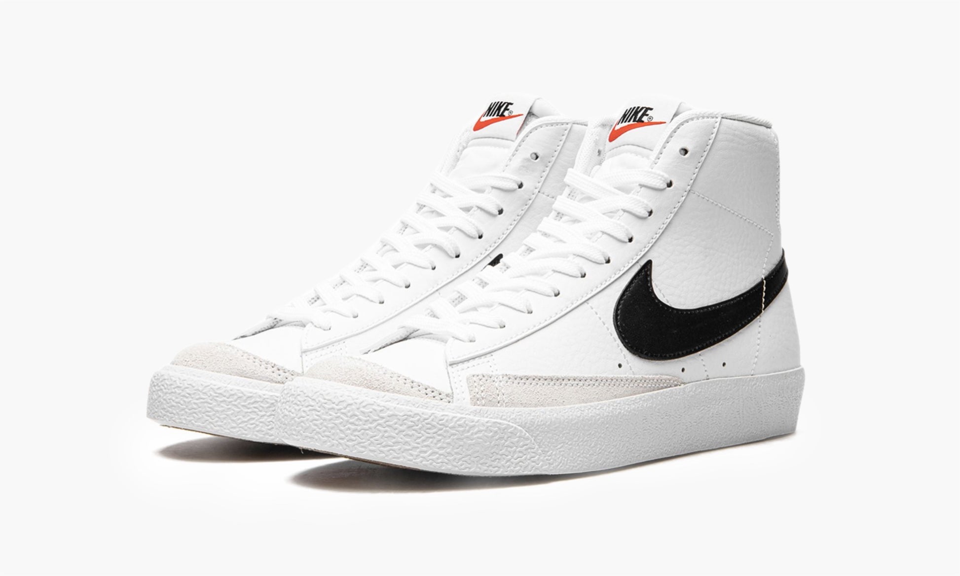 Blazer Mid 77 WMNS "White Black" - CZ1055 100 | Arcastore