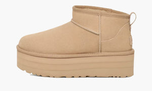 Classic Ultra Mini Platform Boot WMNS "Mustard Seed" - 1135092 MDSD | Arcastore