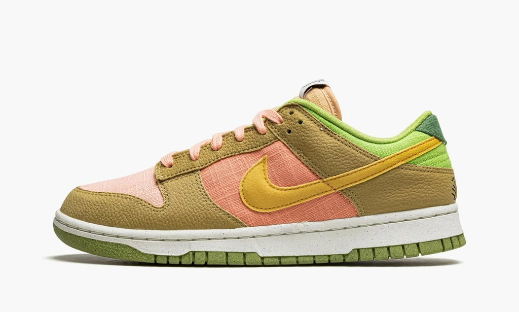 Dunk Low Next Nature "Sun Club - Arctic Orange" - DM0583 800 | Arcastore