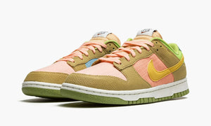Dunk Low Next Nature "Sun Club - Arctic Orange" - DM0583 800 | Arcastore