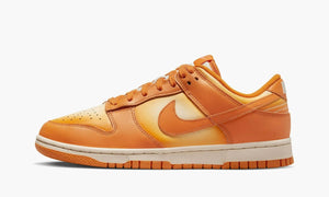 Dunk Low WMNS "Magma Orange" - DX2953 800 | Arcastore