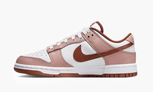 Dunk Low WMNS "Red Stardust" - FQ8876 618 | Arcastore