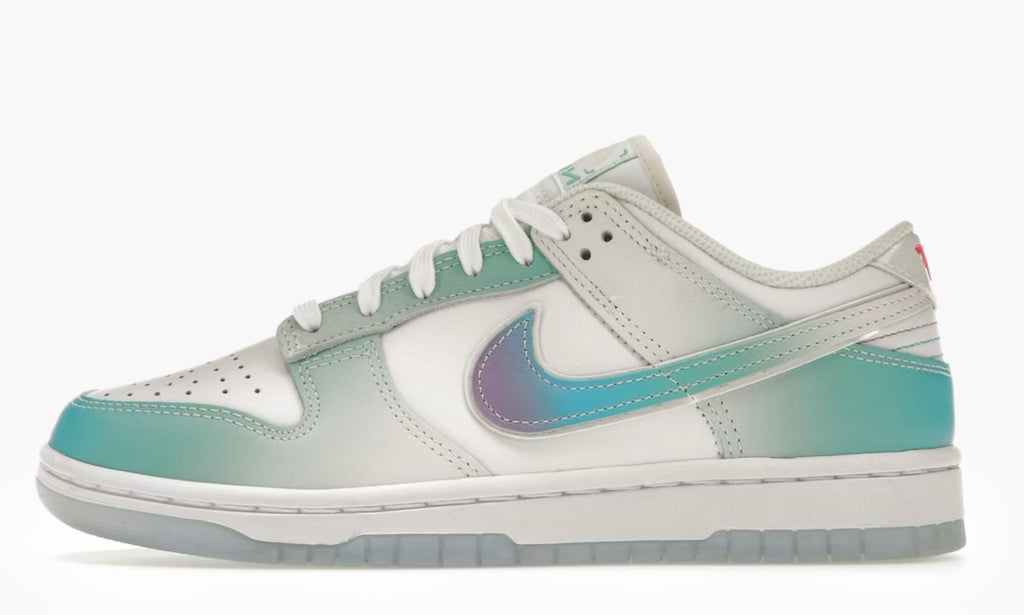 Dunk Low WMNS "Unlock Your Space" - FJ7743 194 | Arcastore