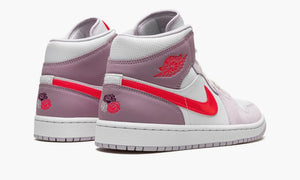 Nike Air Jordan 1 Mid WMNS "Valentine's Day (2022)" - DR0174 500 | WAYOFF