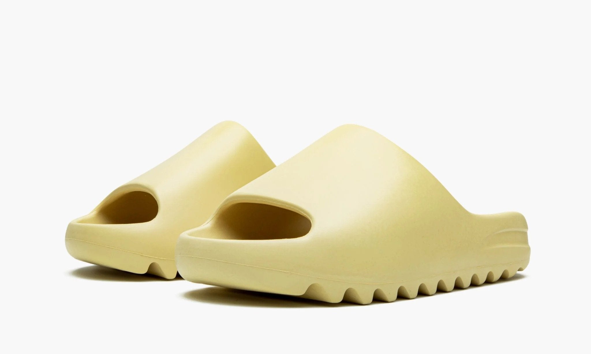 Adidas Yeezy Slide "Desert Sand" - FW6344 | ARCA