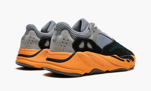 Yeezy Boost 700 "Wash Orange" - GW0296 | Grailshop