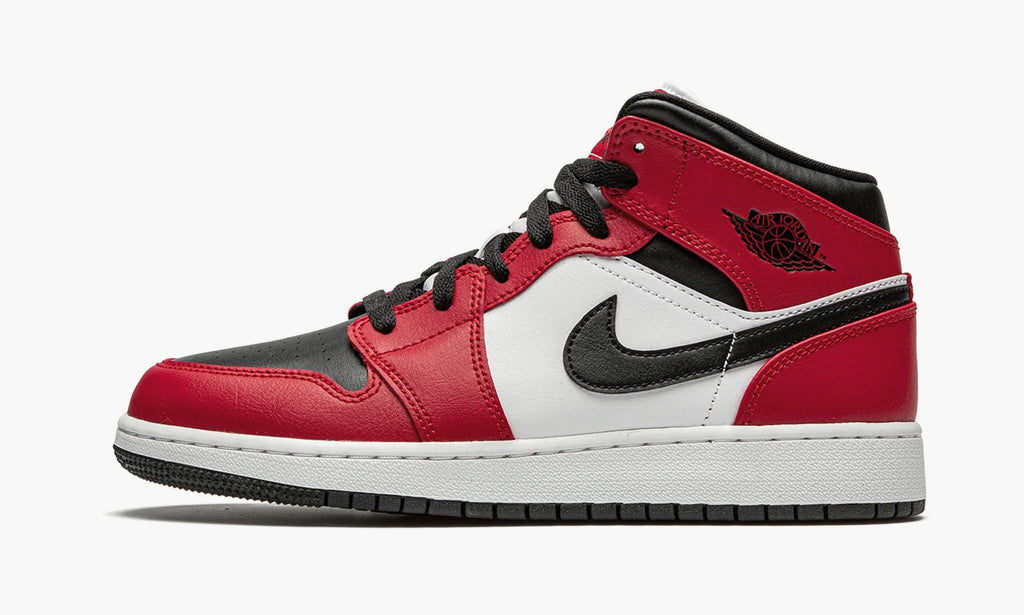 Nike Air Jordan 1 Mid GS "Chicago Black Toe" - 554725 069 | ARCA