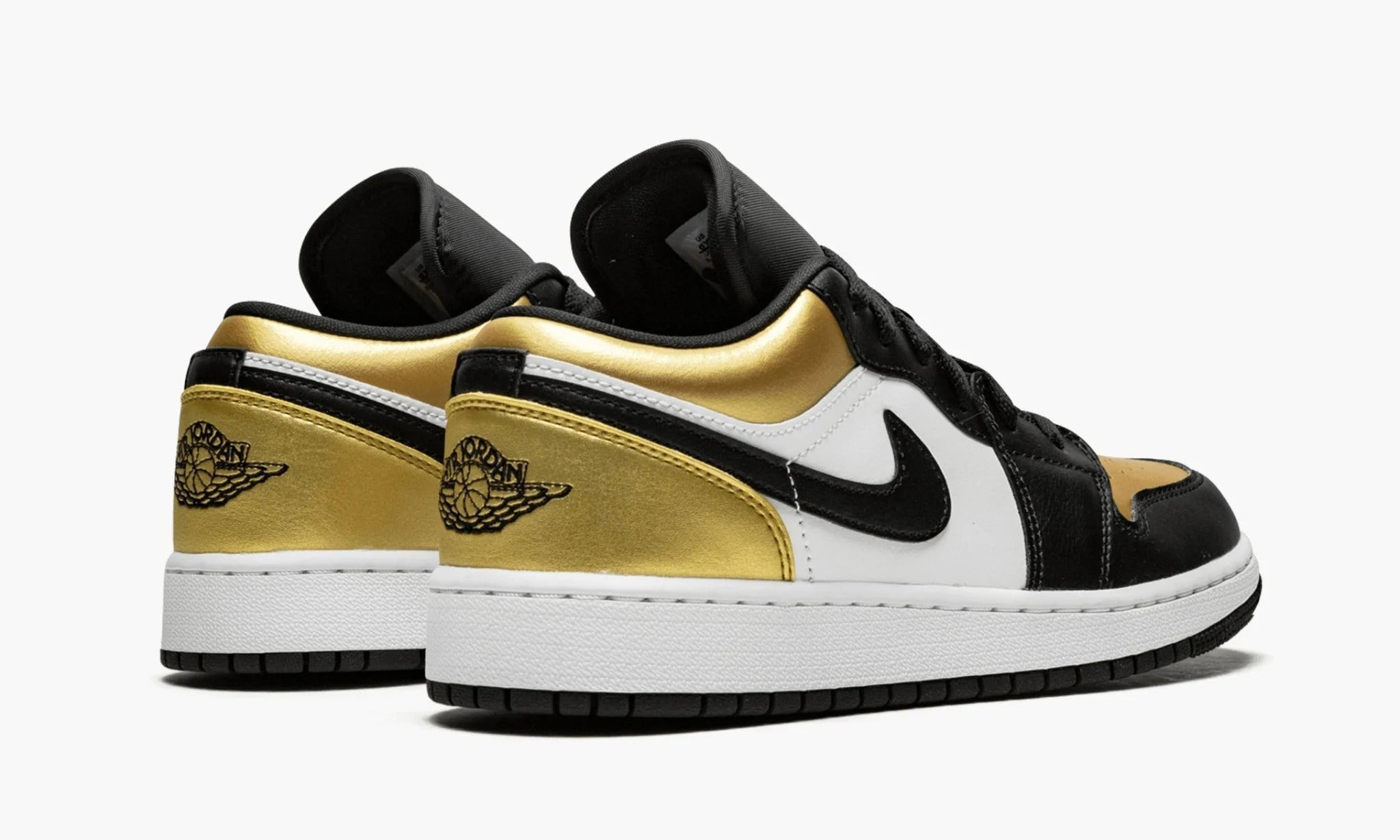 Nike shop gold toe