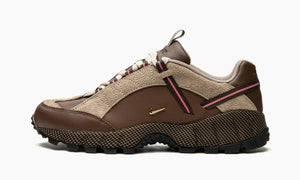 Nike Air Humara LX WMNS "Jacquemus Ale Brown Gold" - DR0420 200 | Grailshop