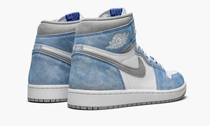 Air Jordan 1 Retro High OG "Hyper Royal" - 555088 402 | Grailshop