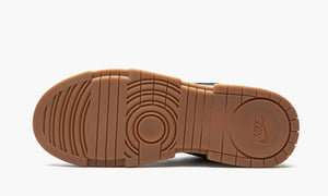 Dunk Low Disrupt WMNS "Black Gum"