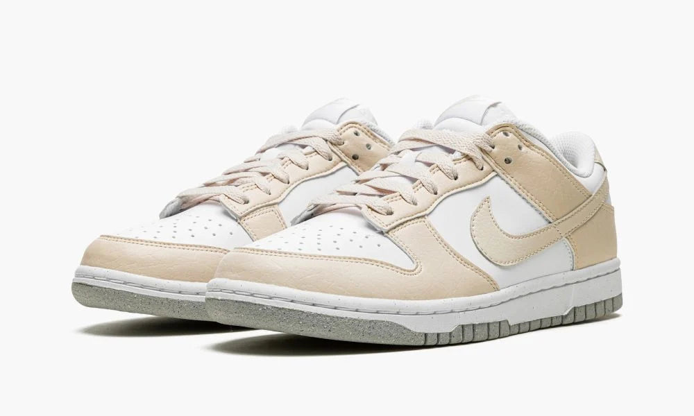 Dunk Low WMNS Next Nature "Light Orewood Brown" - DN1431 100 | Grailshop