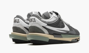 Nike Zoom Cortez SP "Sacai Iron Grey" - DQ0581 001 | ARCA